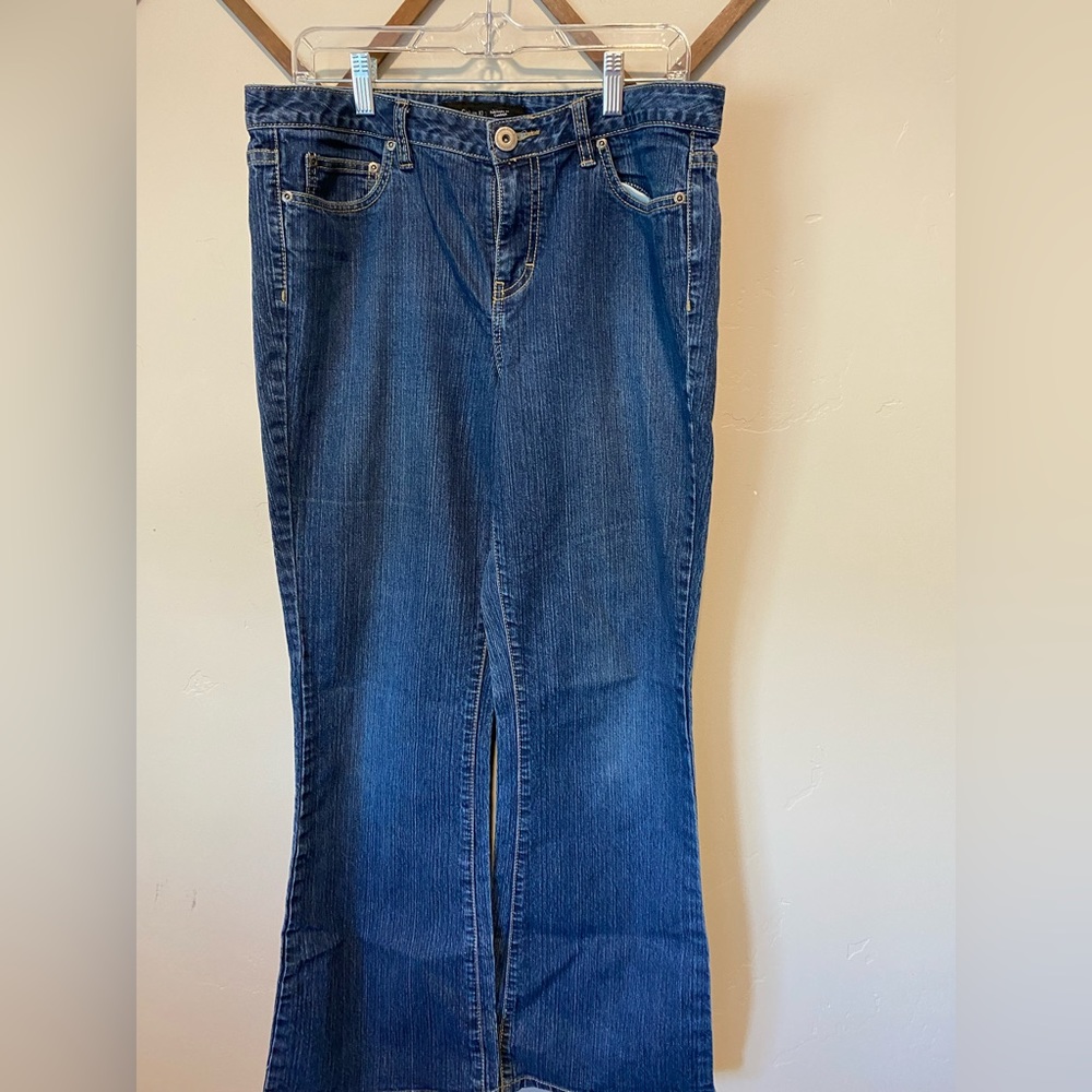 Women’s Calvin Klein Flare Jeans Size 14